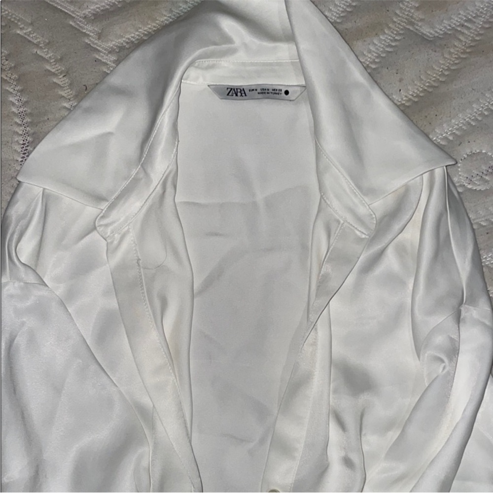 Zara Women's Elegant Cream Satin Blazer